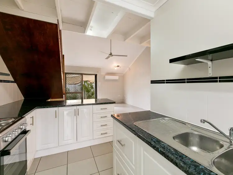 Fourth view of Homely unit listing, 7/10 Maytown Close, Manoora QLD 4870