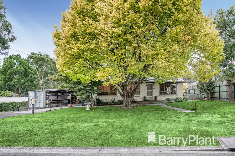 8 Cameron Road, Mount Evelyn VIC 3796