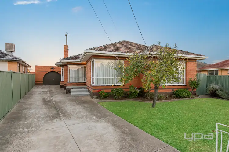 Main view of Homely house listing, 8 Lupin Court, St Albans VIC 3021