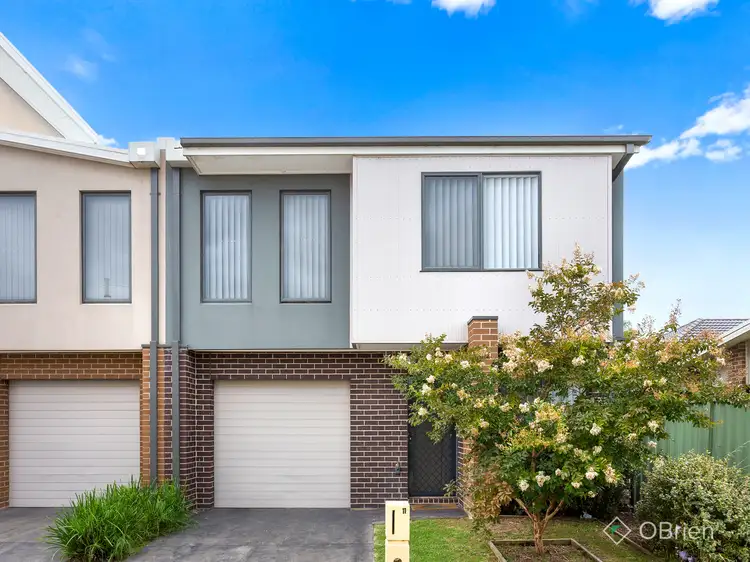 11/180 Henry Road, Pakenham VIC 3810