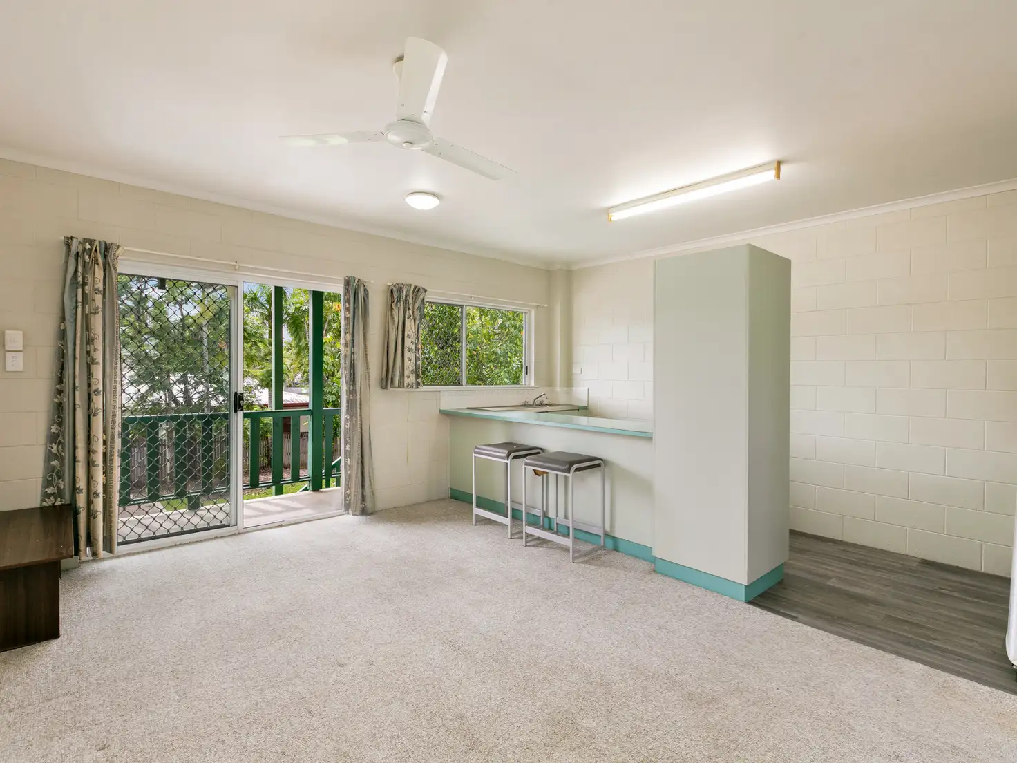 Main view of Homely unit listing, 8/10 Springfield Crescent, Manoora QLD 4870
