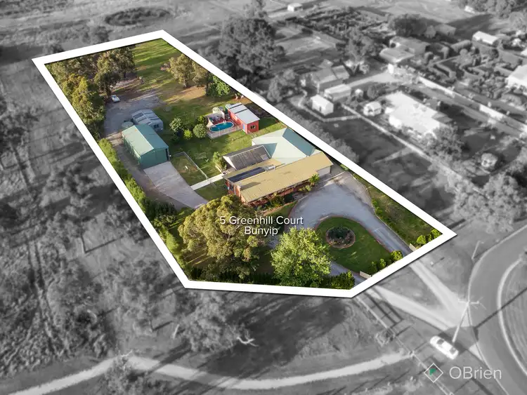 Second view of Homely rural property listing, 5 Greenhill Court, Bunyip VIC 3815