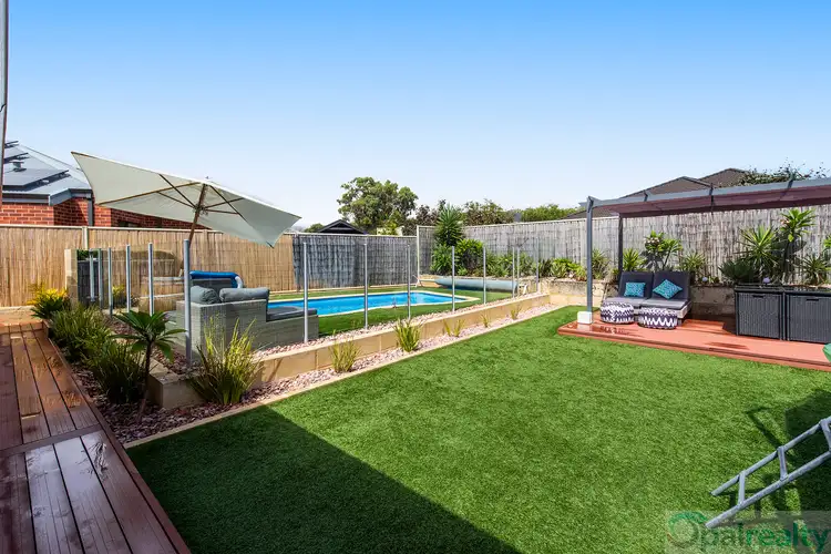 26 Ashwood Parkway, Lakelands WA 6180