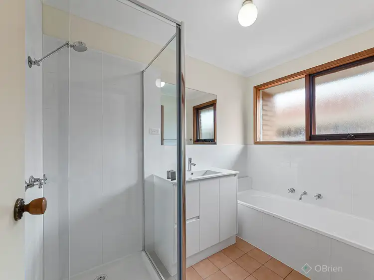 Fifth view of Homely house listing, 17 Fleetwood Drive, Narre Warren VIC 3805