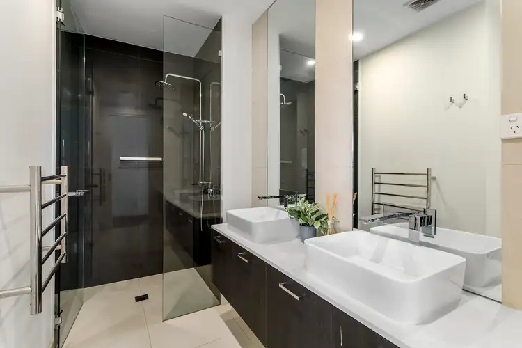Fourth view of Homely apartment listing, 101/77 Riversdale Road, Hawthorn VIC 3122