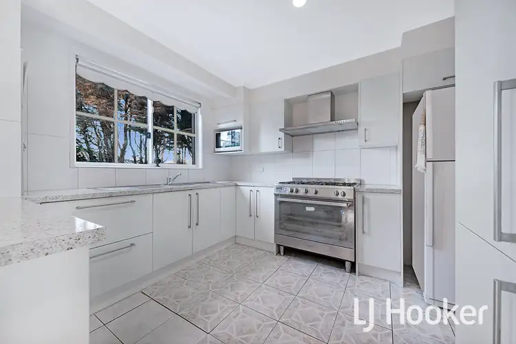 Sixth view of Homely house listing, 16 Lachlan Drive, Endeavour Hills VIC 3802