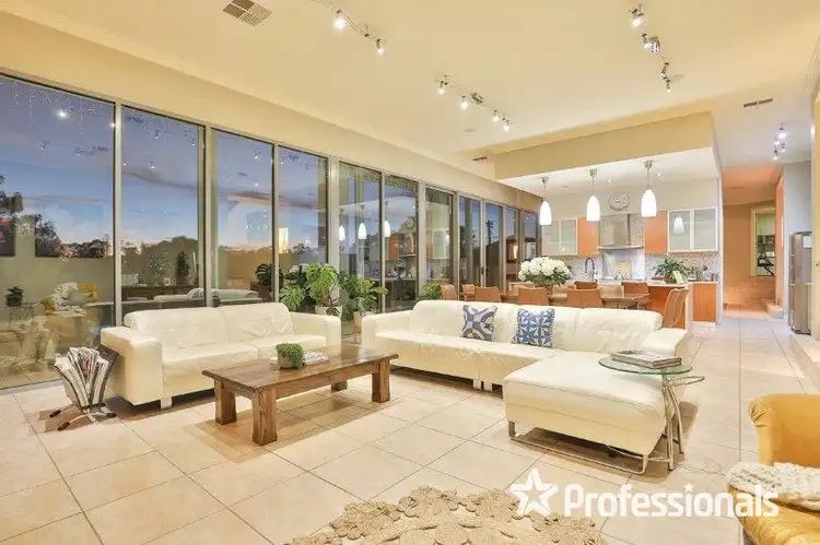Second view of Homely house listing, 16 Riverview Rise, Gol Gol NSW 2738