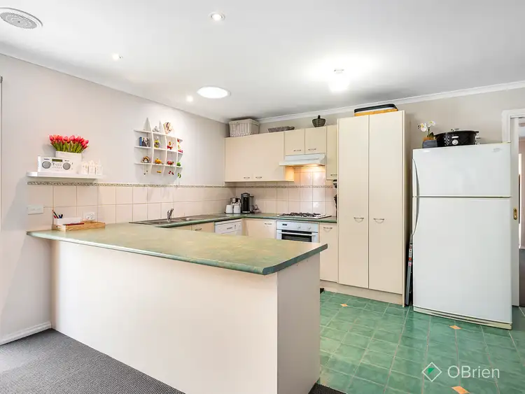 Fifth view of Homely house listing, 2 Japonica Grove, Frankston South VIC 3199
