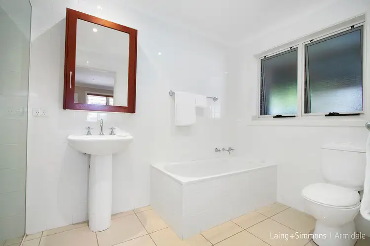 Sixth view of Homely semi-detached listing, 5 Moorepark Lane, Armidale NSW 2350