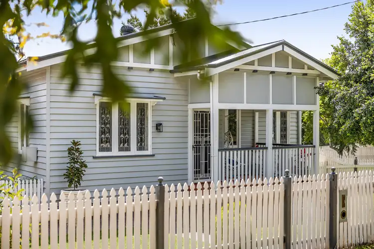 9 Louisa Street, South Toowoomba QLD 4350