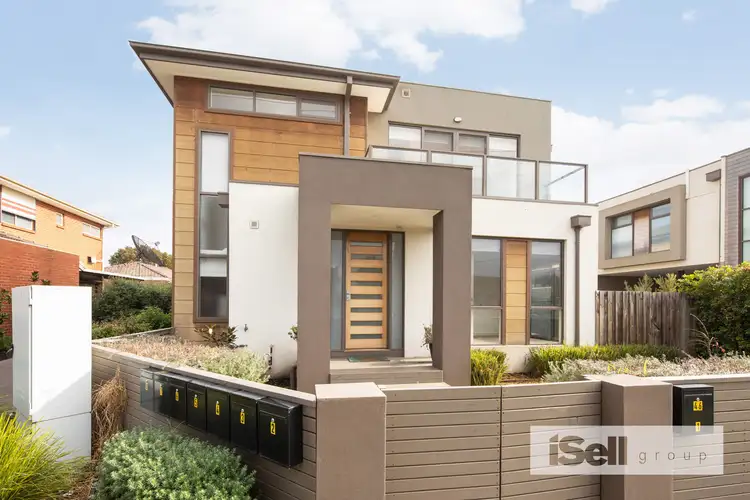 Main view of Homely unit listing, 1/46 View Road, Springvale VIC 3171