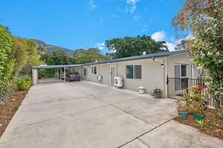 27 Yurongi Street, Caravonica QLD 4878