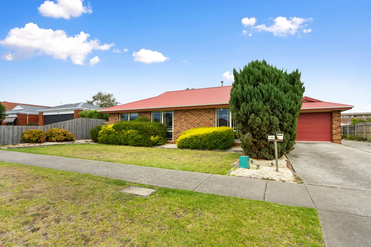 Main view of Homely unit listing, 1/45 Parkwood Way, Traralgon VIC 3844