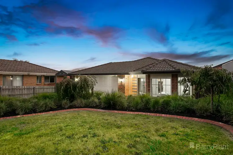 8 Lasiandra Circuit, Narre Warren VIC 3805