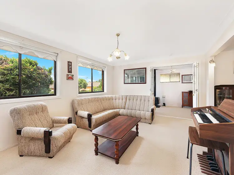 Sixth view of Homely house listing, 2 Burgundy Road, Mudgee NSW 2850