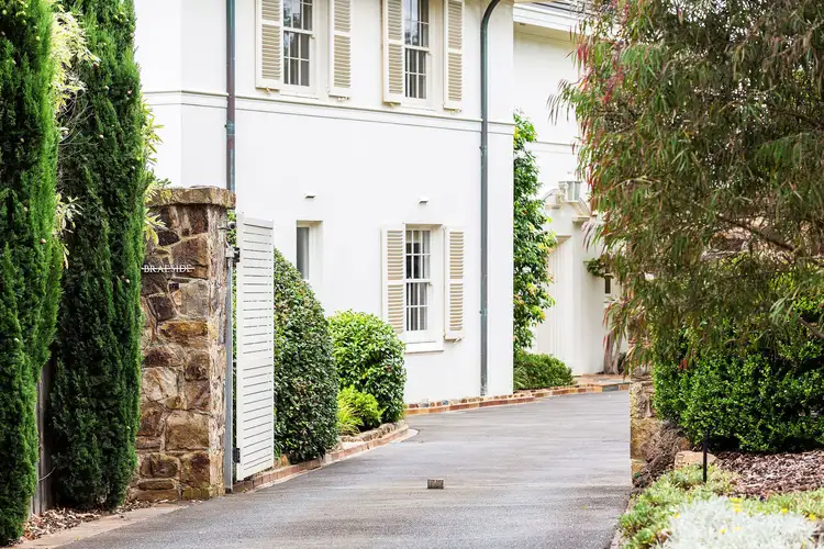 29-31 Kalimna Drive, Mornington VIC 3931