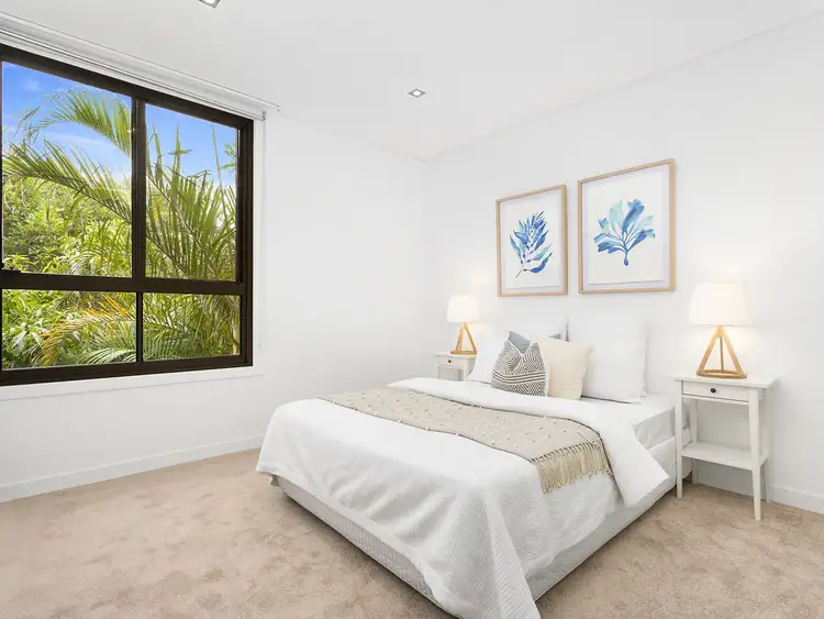 Third view of Homely apartment listing, 6/18 Hawkesbury Avenue, Dee Why NSW 2099