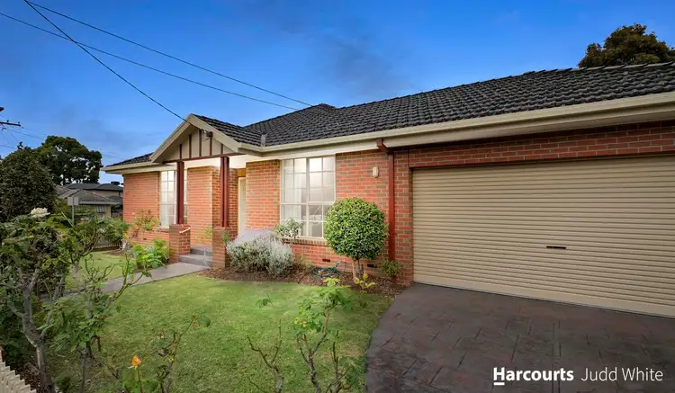 26 Coomleigh Avenue, Glen Waverley VIC 3150