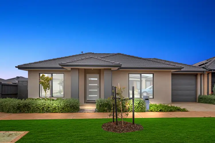Main view of Homely house listing, 8 Ainsley Road, Thornhill Park VIC 3335