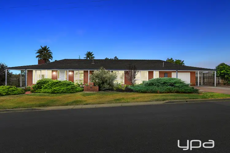 11-13 Holts Lane, Darley VIC 3340