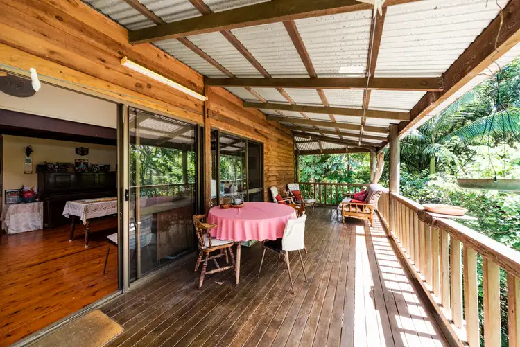61 Panorama Drive, Nambour QLD 4560