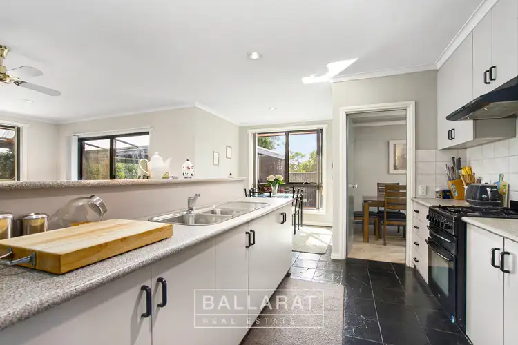 Second view of Homely house listing, 8 Loren Close, Ballarat North VIC 3350