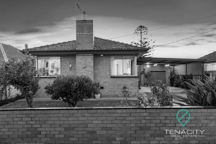 3 View Street, St Albans VIC 3021
