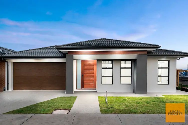 32 Gibsons Circuit, Aintree VIC 3336