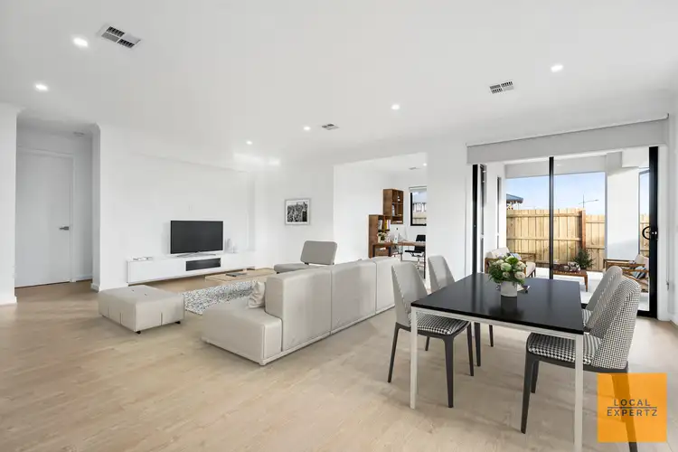 Fifth view of Homely house listing, 32 Gibsons Circuit, Aintree VIC 3336