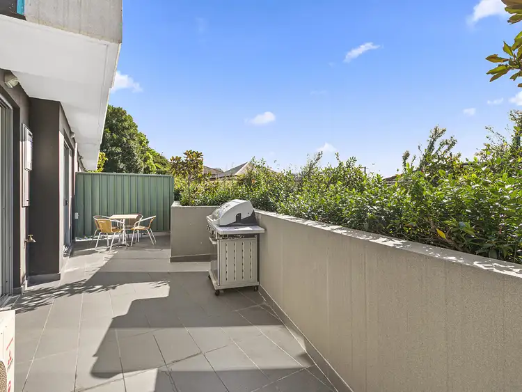 Third view of Homely apartment listing, 3/6 Hercules Street, Wollongong NSW 2500