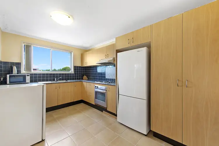 Fourth view of Homely unit listing, 3/41 Sigatoka Place, Clear Island Waters QLD 4226