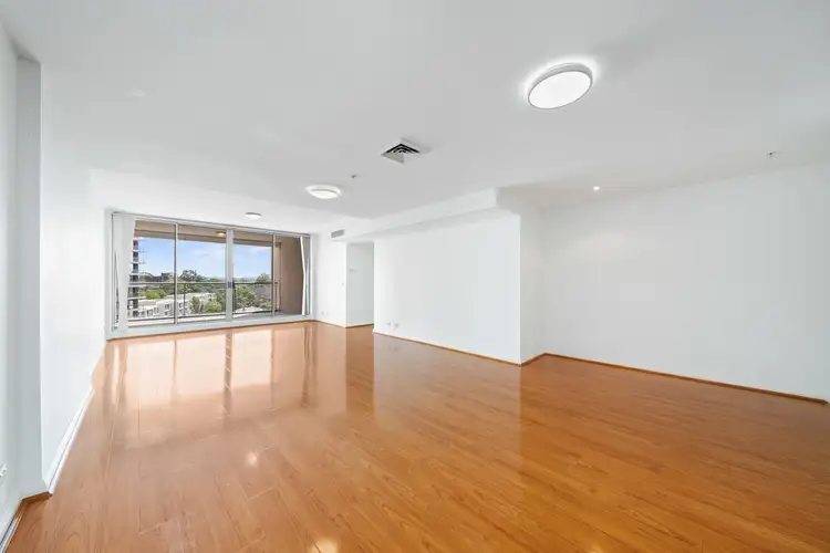 1101/2A Help Street, Chatswood NSW 2067
