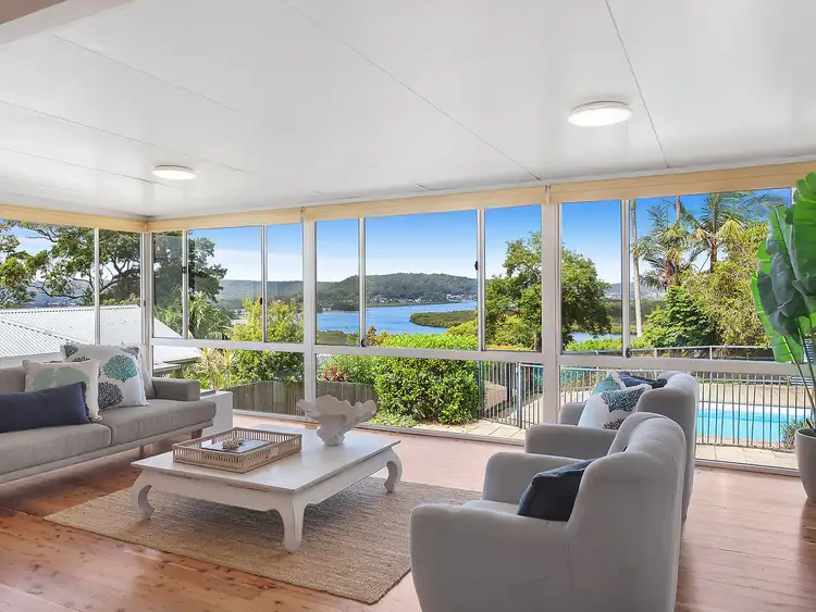 44 View Parade, Saratoga NSW 2251