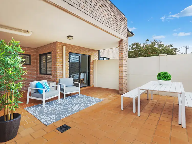 2/202 Gertrude Street, North Gosford NSW 2250