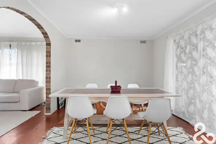 Fourth view of Homely house listing, 2 Skipton Court, Mill Park VIC 3082