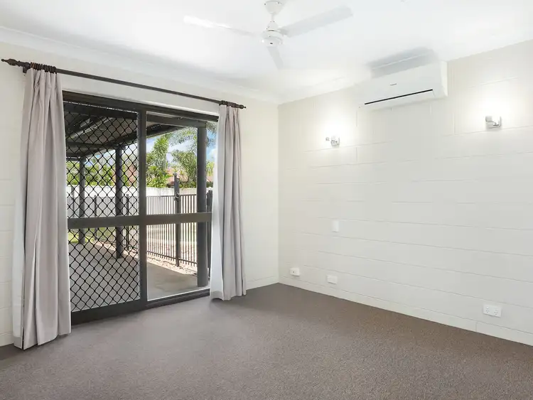 Fifth view of Homely house listing, 4 Salisbury Crescent, Kirwan QLD 4817
