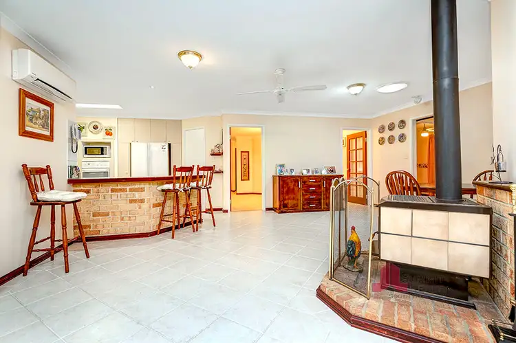 Fifth view of Homely house listing, 33 Tributary Place, Leschenault WA 6233