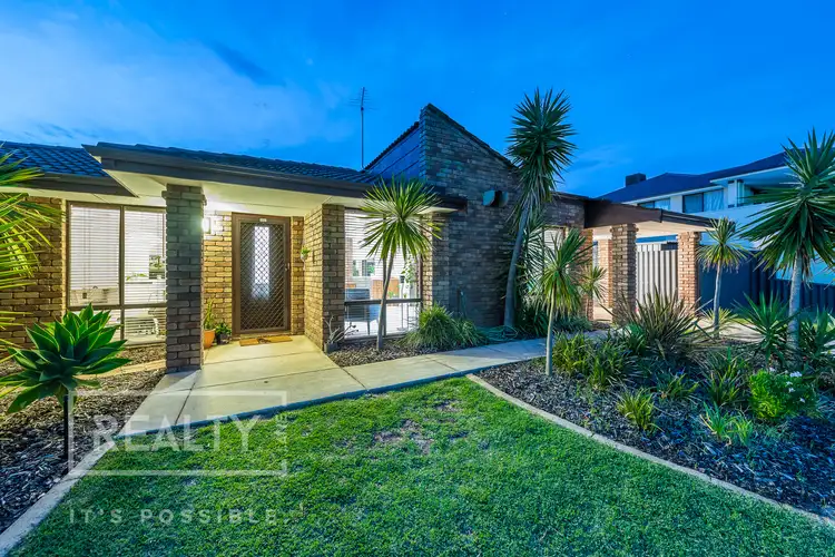 3 Lymburner Drive, Hillarys WA 6025