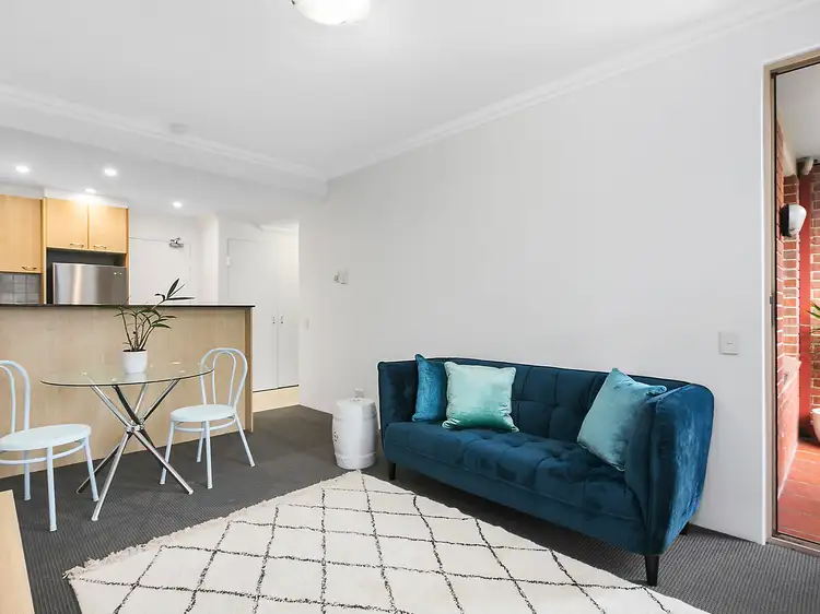 27/13 Ernest Street, Crows Nest NSW 2065