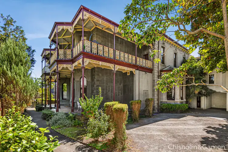 8/17 Byrne Avenue, Elwood VIC 3184