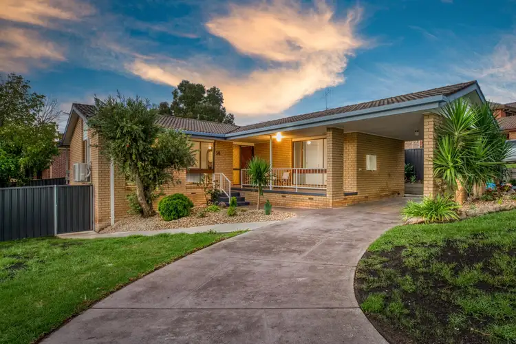 56 Sunset Drive, West Albury NSW 2640