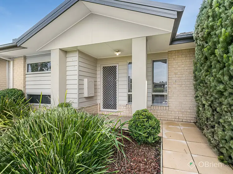18 Penley Lane, Sandhurst VIC 3977