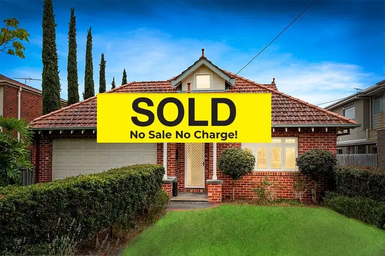 Main view of Homely townhouse listing, 1/9 Hemingford Road, Bentleigh East VIC 3165
