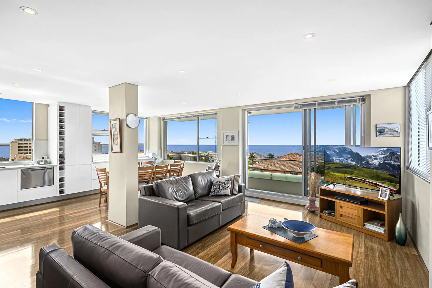 Main view of Homely unit listing, Level 5/13/9-11 Ewos Parade, Cronulla NSW 2230