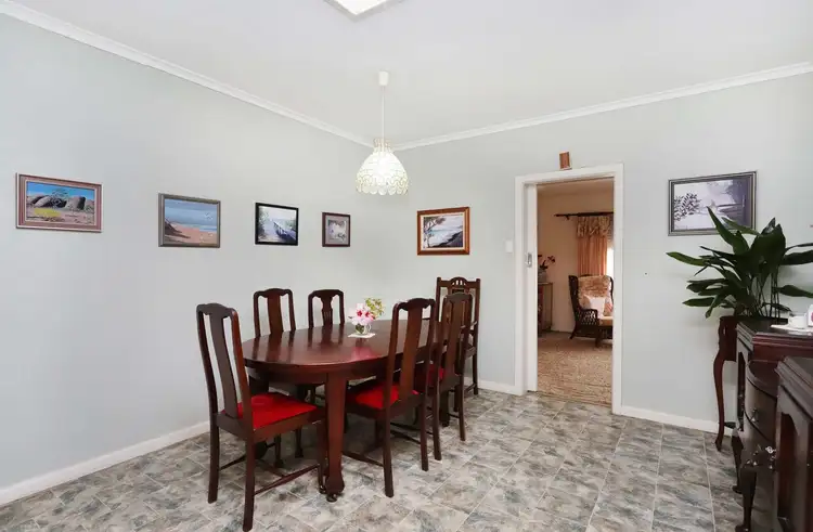 Fifth view of Homely house listing, 2 Ford Avenue, Sunshine North VIC 3020