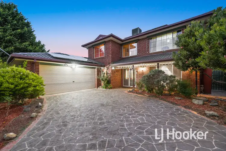 10 Jasper Court, Hampton Park VIC 3976