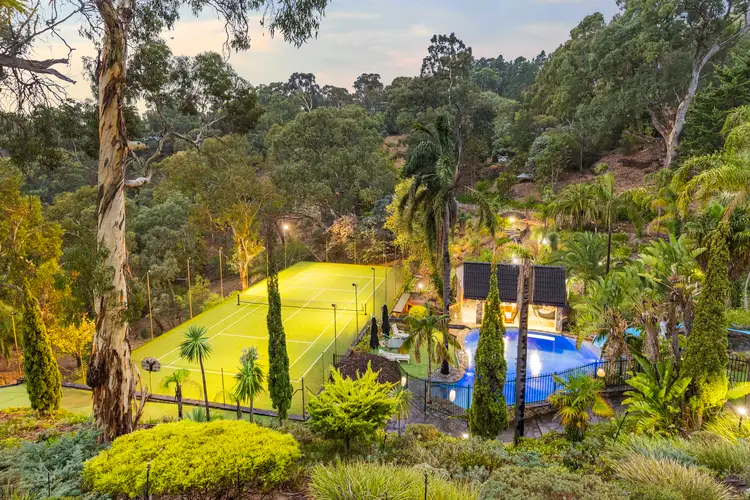 9 St Andrews Avenue, Mount Osmond SA 5064