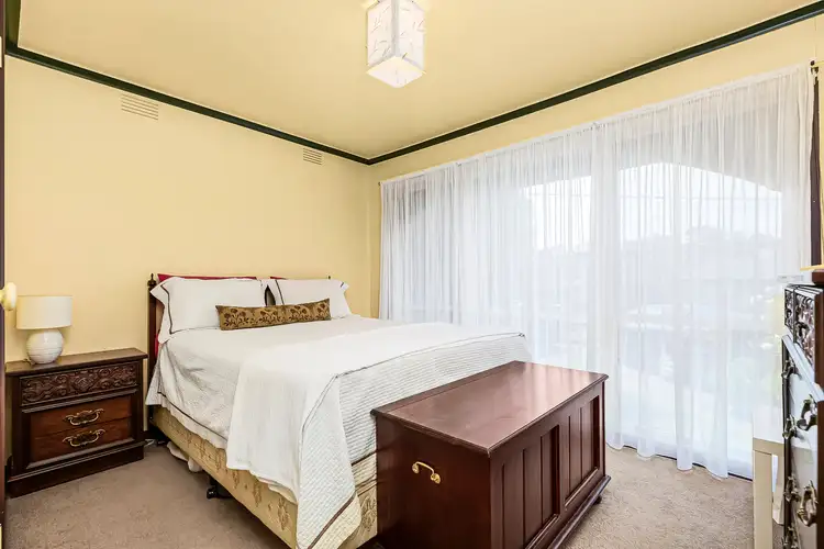 Fifth view of Homely house listing, 5 De Havilland Avenue, Strathmore Heights VIC 3041