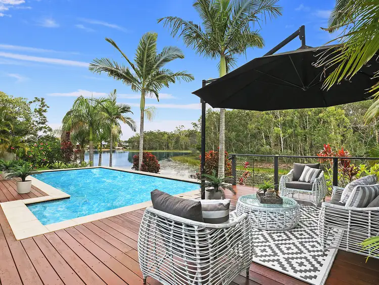 18 Undanbi Place, Pelican Waters QLD 4551