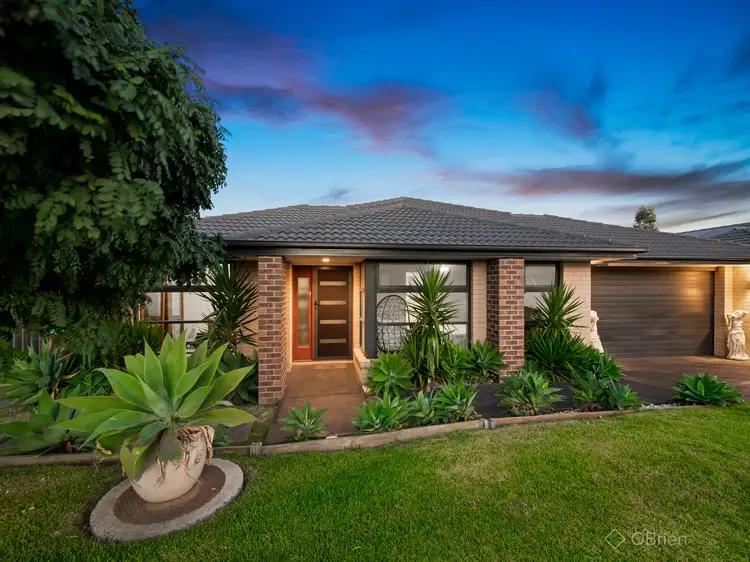 40 Tankard Drive, Cranbourne East VIC 3977